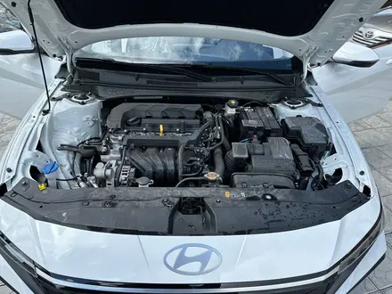 Hyundai Elantra 2024 года за 10 000 000 тг. в Алматы – фото 25