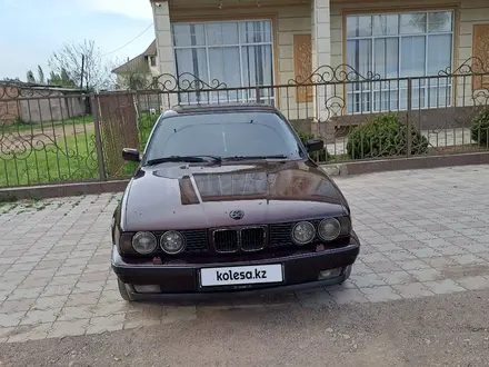 BMW 520 1993 года за 3 000 000 тг. в Мерке – фото 4