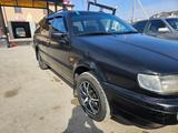 Volkswagen Passat 1994 года за 1 600 000 тг. в Атырау – фото 3