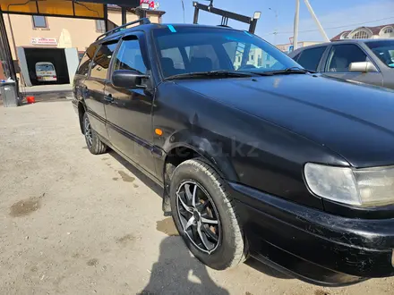 Volkswagen Passat 1994 года за 1 800 000 тг. в Атырау – фото 3