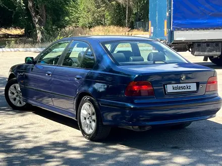 BMW 528 1999 года за 3 950 000 тг. в Тараз – фото 15