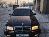 Mercedes-Benz C 200 1994 годаfor2 300 000 тг. в Семей – фото 4