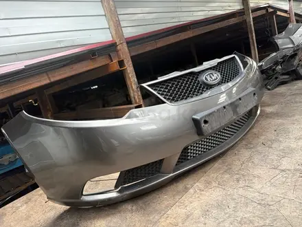 Бампер kia cerato хюндай киа за 100 000 тг. в Астана – фото 3