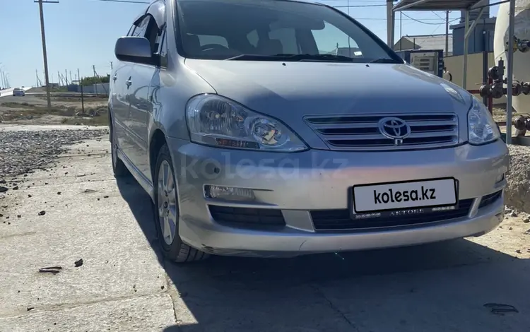 Toyota Ipsum 2006 года за 5 000 000 тг. в Атырау