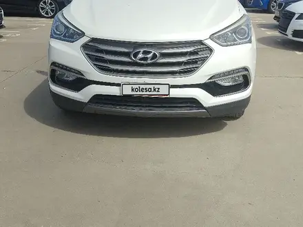 Hyundai Santa Fe 2016 года за 8 000 000 тг. в Актобе