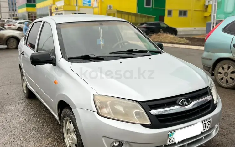 ВАЗ (Lada) Granta 2190 2012 годаүшін2 200 000 тг. в Уральск