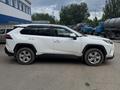 Toyota RAV4 2021 годаүшін14 500 000 тг. в Актобе – фото 3