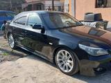 BMW 545 2005 годаүшін5 500 000 тг. в Алматы – фото 2