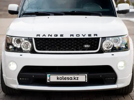 Land Rover Range Rover Sport 2013 года за 18 000 000 тг. в Алматы – фото 50