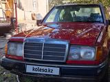 Mercedes-Benz E 200 1987 года за 450 000 тг. в Туркестан – фото 3