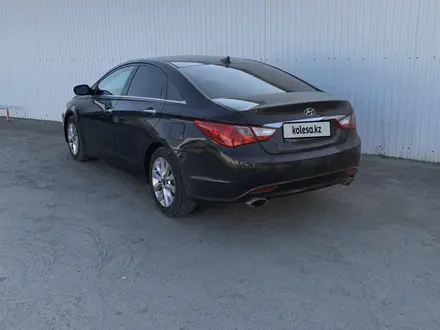 Hyundai Sonata 2012 года за 4 700 000 тг. в Атырау – фото 3