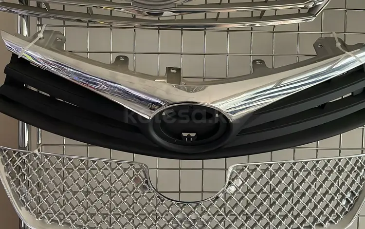 Решетка радиатора TOYOTA COROLLA с 2012 по 2016 за 39 000 тг. в Астана