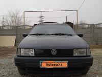 Volkswagen Passat 1993 годаүшін1 300 000 тг. в Тараз