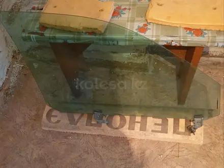 Стекло на ауди а4. за 15 000 тг. в Астана – фото 2