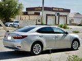 Lexus ES 300h 2013 года за 7 400 000 тг. в Жанаозен – фото 3