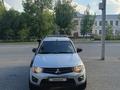 Mitsubishi L200 2011 года за 6 000 000 тг. в Астана – фото 2