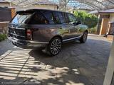 Land Rover Range Rover 2013 года за 30 490 000 тг. в Алматы – фото 4