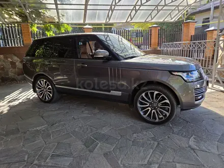 Land Rover Range Rover 2013 года за 30 490 000 тг. в Алматы – фото 5