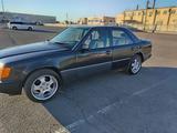 Mercedes-Benz E 260 1989 годаүшін1 500 000 тг. в Караганда – фото 2