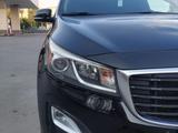 Kia Carnival 2017 года за 10 000 000 тг. в Шымкент – фото 5