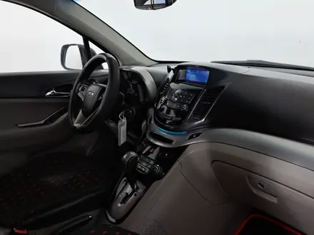 Chevrolet Orlando 2013 года за 4 560 000 тг. в Астана – фото 16