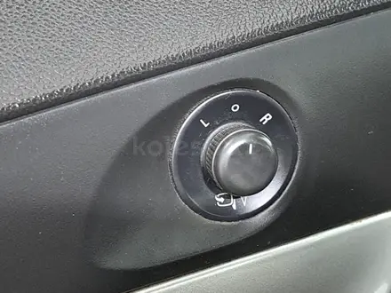 Chevrolet Orlando 2013 года за 4 560 000 тг. в Астана – фото 21