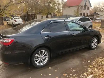 Toyota Camry 2015 года за 11 000 000 тг. в Уральск – фото 4