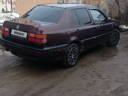 Volkswagen Vento 1993 годаүшін1 400 000 тг. в Уральск