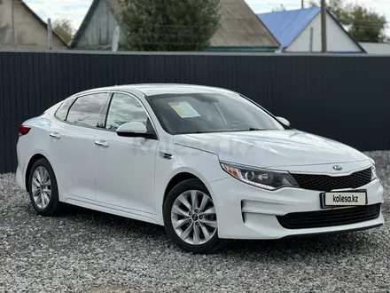 Kia Optima 2017 года за 8 200 000 тг. в Актобе – фото 3