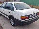 Volkswagen Passat 1991 годаfor890 000 тг. в Тараз – фото 2