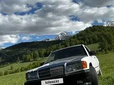 Mercedes-Benz 190, 1987