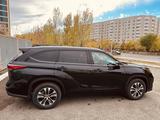 Toyota Highlander 2021 годаүшін22 900 000 тг. в Астана – фото 2