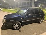 Volkswagen Golf 1993 годаүшін1 500 000 тг. в Атырау – фото 2