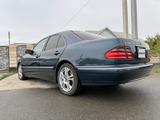 Mercedes-Benz E 320 2001 годаүшін4 200 000 тг. в Атырау – фото 3