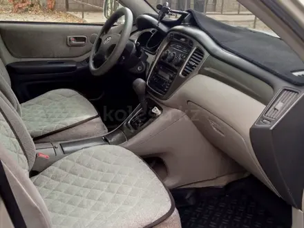 Toyota Highlander 2003 года за 5 100 000 тг. в Алматы – фото 4