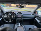 Toyota Camry 2014 годаүшін8 000 000 тг. в Актобе – фото 5