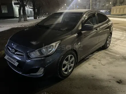 Hyundai Accent 2014 года за 4 000 000 тг. в Усть-Каменогорск – фото 2