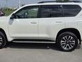 Toyota Land Cruiser Prado 2021 года за 34 000 000 тг. в Алматы – фото 12