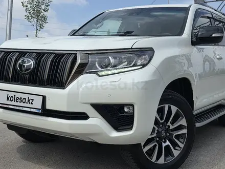 Toyota Land Cruiser Prado 2021 года за 34 000 000 тг. в Алматы – фото 2