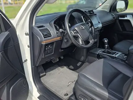Toyota Land Cruiser Prado 2021 года за 34 000 000 тг. в Алматы – фото 21