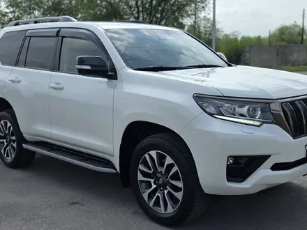 Toyota Land Cruiser Prado 2021 года за 34 000 000 тг. в Алматы – фото 8