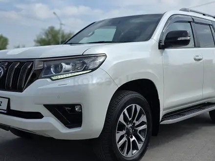 Toyota Land Cruiser Prado 2021 года за 34 000 000 тг. в Алматы – фото 9