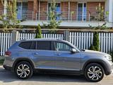 Volkswagen Teramont 2021 года за 24 000 000 тг. в Алматы – фото 2