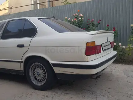 BMW 525 1991 года за 999 999 тг. в Тараз – фото 2