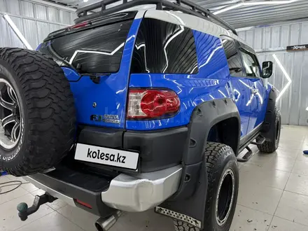 Toyota FJ Cruiser 2006 года за 15 000 000 тг. в Алматы – фото 14
