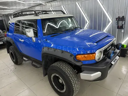Toyota FJ Cruiser 2006 года за 15 000 000 тг. в Алматы – фото 4