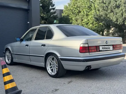 BMW 525 1995 года за 3 200 000 тг. в Шымкент – фото 4