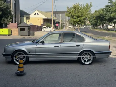 BMW 525 1995 года за 3 200 000 тг. в Шымкент – фото 9