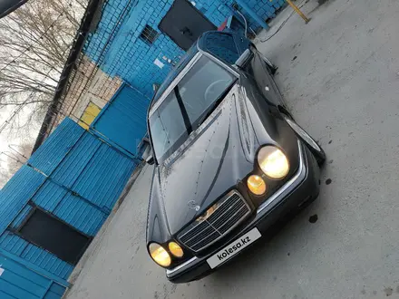 Mercedes-Benz E 280 1996 года за 3 800 000 тг. в Алматы – фото 18