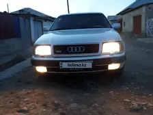 Audi 100, 1992